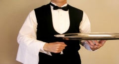 Zadania kelnera podczas wesela